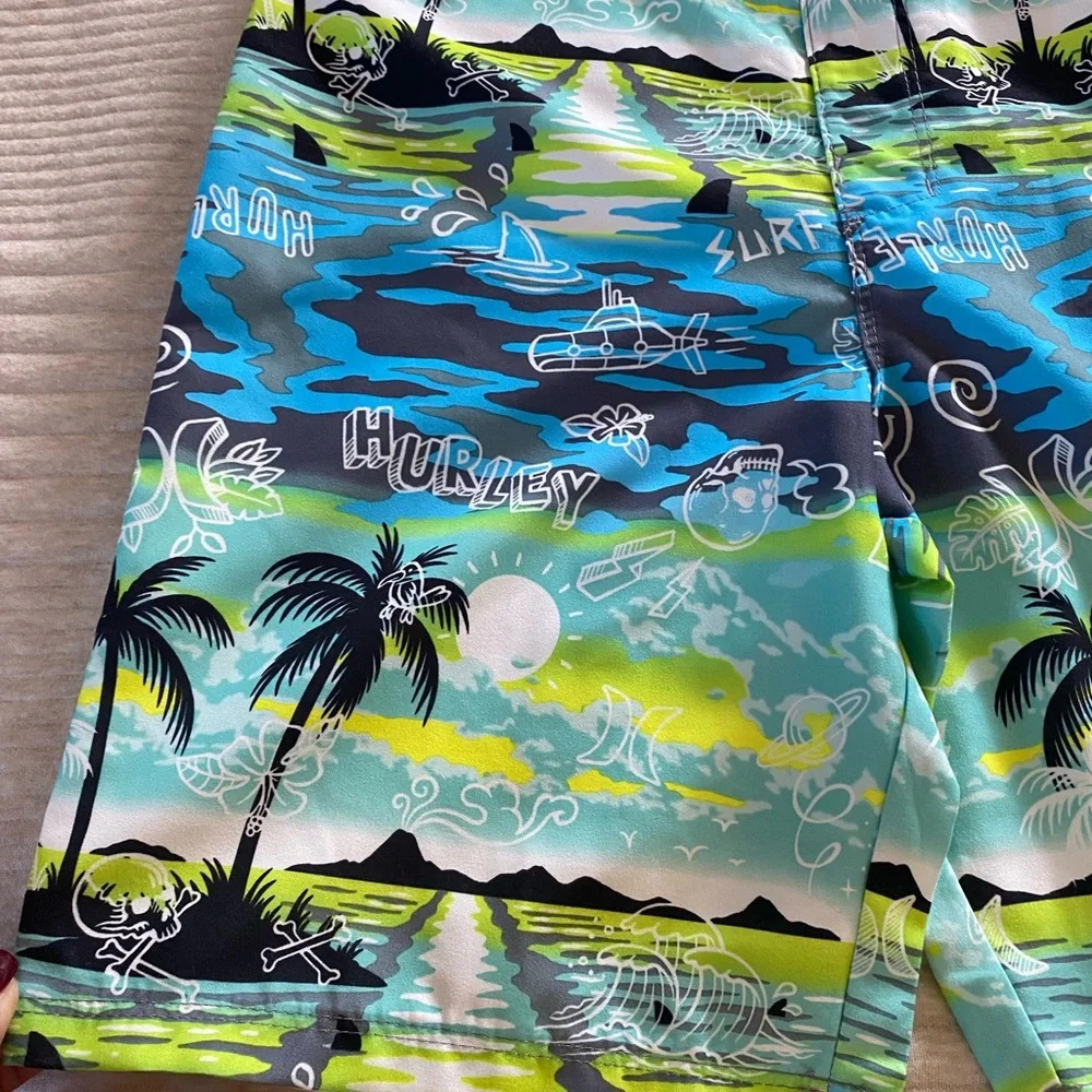 Hurley Boys Board Shorts Bathing Suit Pockets Tie Closure Palm Trees size 12 - Picture 6 of 12